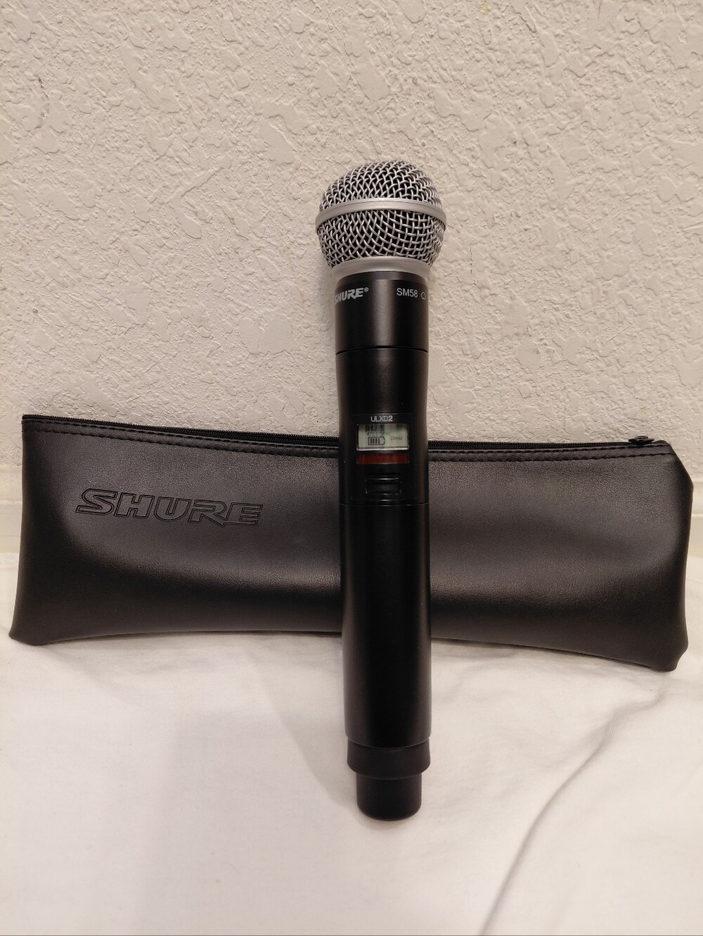 Shure ULXD2/B58 Digital Handheld Transmitter BETA 58A Capsule Band G50 W/Pouch